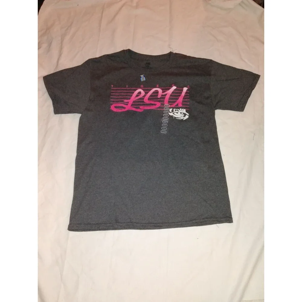 LSU Tigers pink + gray T-Shirt Medium